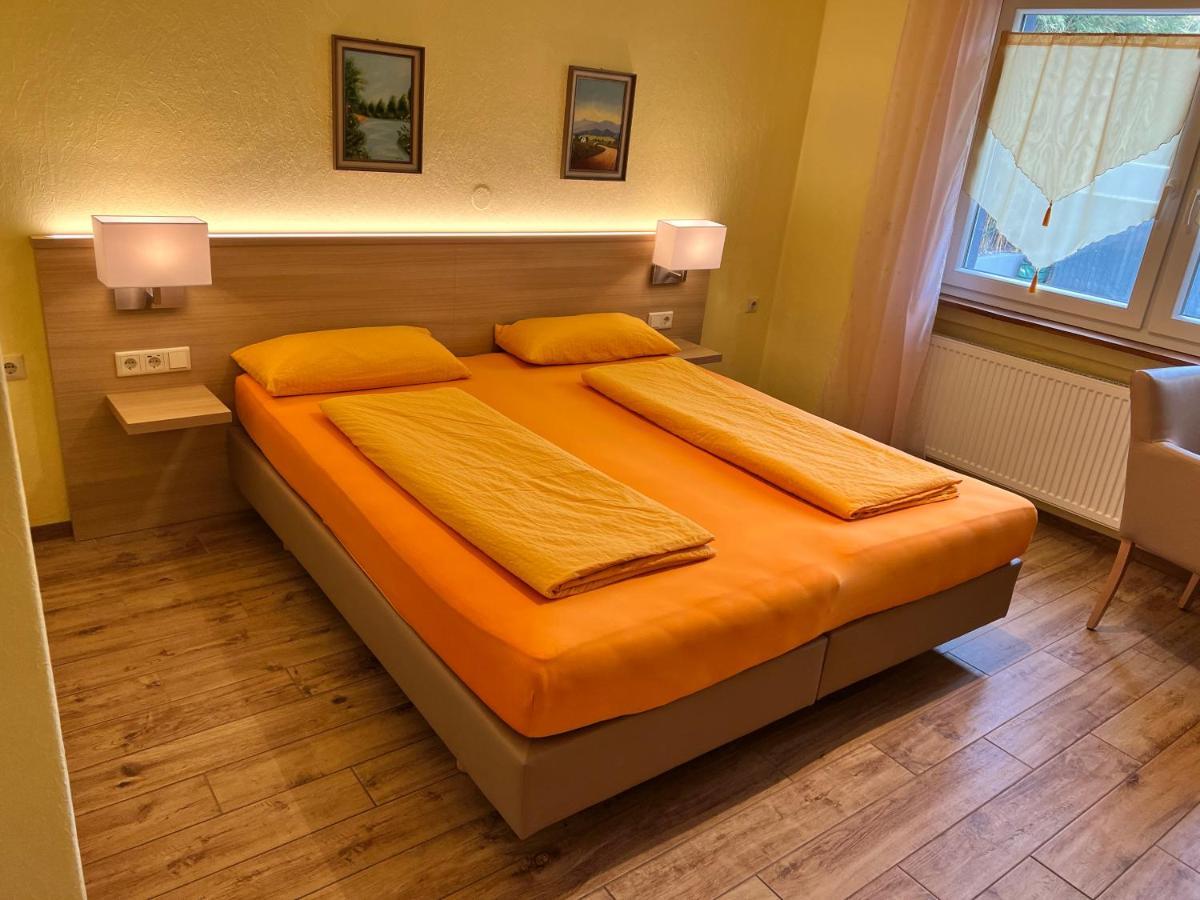 Hotel-Heilsberg Готмадинген Екстериор снимка